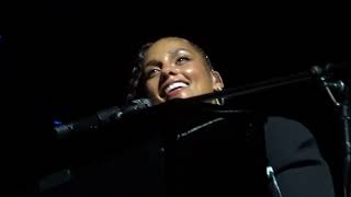 Alicia Keys  Skydive  Is It Insane  LIVE in Köln 08072022 [upl. by Orhtej]