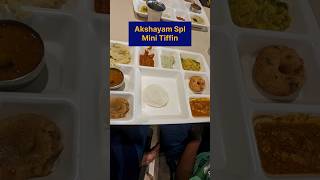 💥 Sree Akshayam Spl Mini Tiffin Breakfast 😋  Velachery Food [upl. by Hras23]