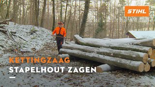 Stapelhout zagen  STIHL Kettingzagen [upl. by Anilemrac]